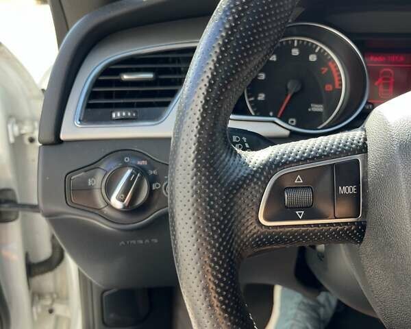 Белый Ауди А5, объемом двигателя 1.98 л и пробегом 180 тыс. км за 11700 $, фото 14 на Automoto.ua