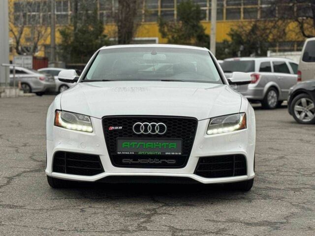 Білий Ауді A5, об'ємом двигуна 2 л та пробігом 220 тис. км за 8900 $, фото 3 на Automoto.ua