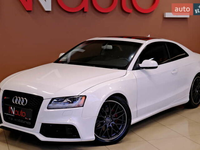 Белый Ауди А5, объемом двигателя 1.98 л и пробегом 224 тыс. км за 9200 $, фото 9 на Automoto.ua