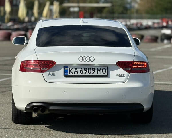 Белый Ауди А5, объемом двигателя 1.98 л и пробегом 218 тыс. км за 9990 $, фото 8 на Automoto.ua