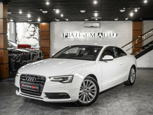 Белый Ауди А5, объемом двигателя 2 л и пробегом 84 тыс. км за 16500 $, фото 7 на Automoto.ua
