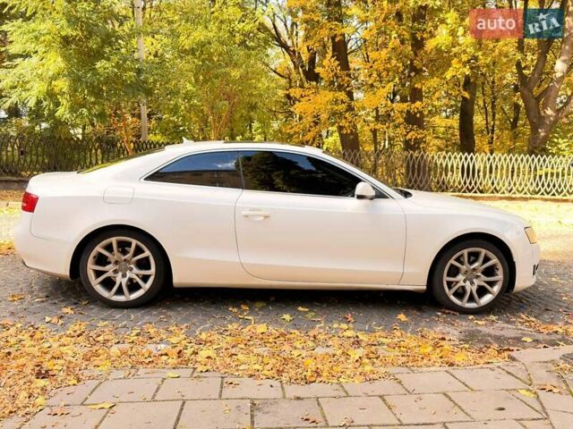 Білий Ауді A5, об'ємом двигуна 1.98 л та пробігом 257 тис. км за 9250 $, фото 8 на Automoto.ua