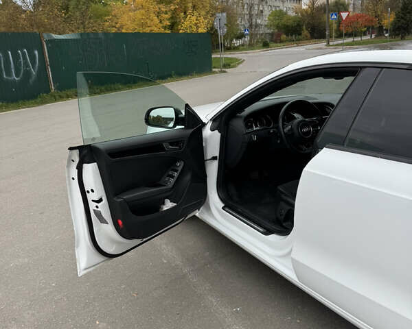 Ауди А5 2012 в Ивано-Франковске на Automoto.ua Белый Ауди А5, объемом двигателя 3 л и пробегом 320 тыс. км за 16800 $, фото 34 на Automoto.ua