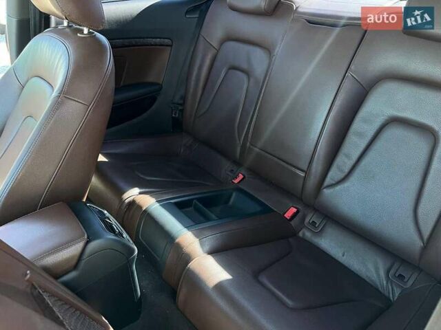 Білий Ауді A5, об'ємом двигуна 2 л та пробігом 163 тис. км за 11990 $, фото 15 на Automoto.ua