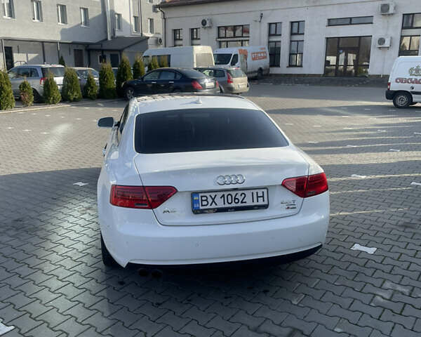 Белый Ауди А5, объемом двигателя 2 л и пробегом 282 тыс. км за 10299 $, фото 3 на Automoto.ua