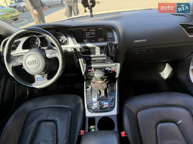 Белый Ауди А5, объемом двигателя 1.98 л и пробегом 281 тыс. км за 10200 $, фото 3 на Automoto.ua