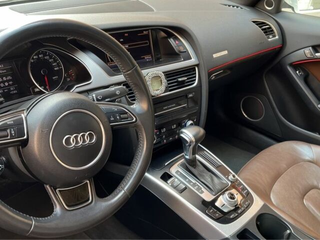 Белый Ауди А5, объемом двигателя 2 л и пробегом 119 тыс. км за 13800 $, фото 4 на Automoto.ua