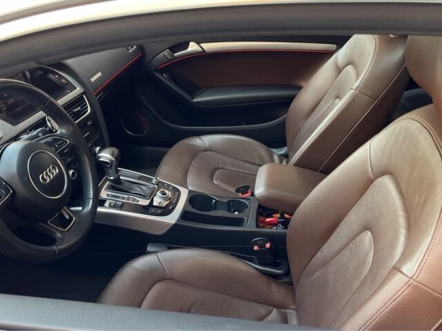 Белый Ауди А5, объемом двигателя 2 л и пробегом 119 тыс. км за 13800 $, фото 12 на Automoto.ua