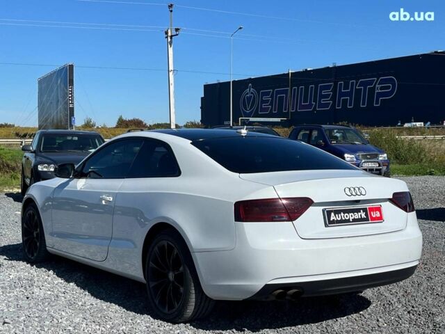Білий Ауді A5, об'ємом двигуна 2 л та пробігом 163 тис. км за 11990 $, фото 40 на Automoto.ua