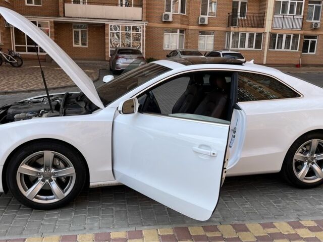 Белый Ауди А5, объемом двигателя 2 л и пробегом 119 тыс. км за 13800 $, фото 13 на Automoto.ua