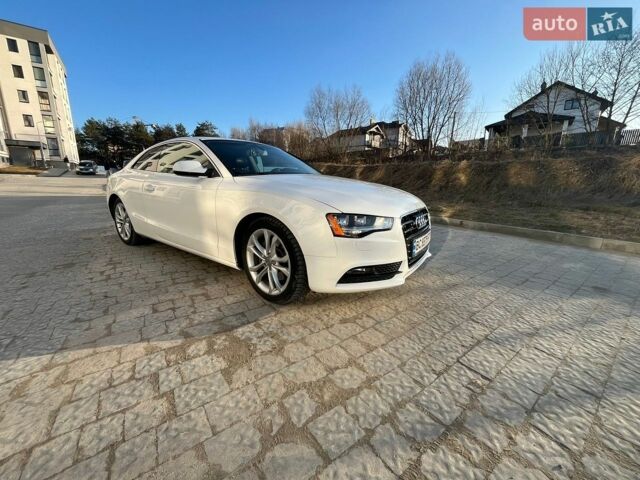 Білий Ауді A5, об'ємом двигуна 2 л та пробігом 197 тис. км за 12500 $, фото 4 на Automoto.ua