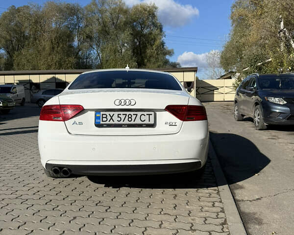 Белый Ауди А5, объемом двигателя 1.98 л и пробегом 281 тыс. км за 10200 $, фото 5 на Automoto.ua