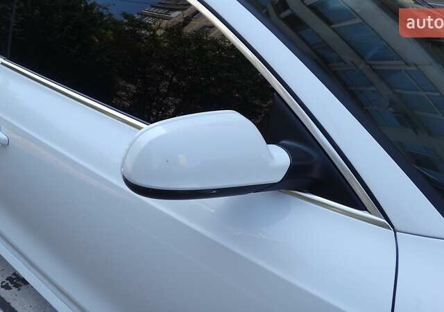 Белый Ауди А5, объемом двигателя 2 л и пробегом 145 тыс. км за 8000 $, фото 23 на Automoto.ua