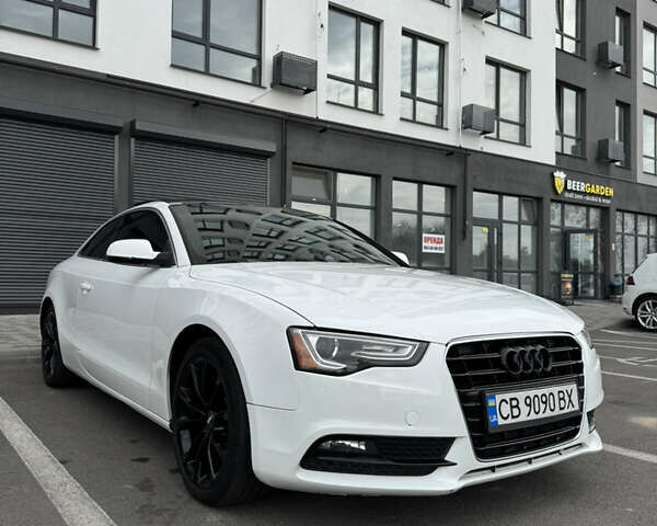 Белый Ауди А5, объемом двигателя 1.98 л и пробегом 258 тыс. км за 11500 $, фото 1 на Automoto.ua