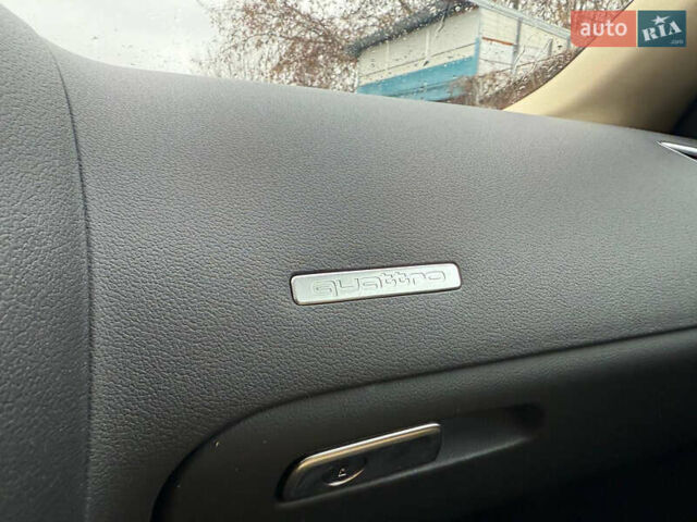 Білий Ауді A5, об'ємом двигуна 2 л та пробігом 259 тис. км за 10000 $, фото 19 на Automoto.ua