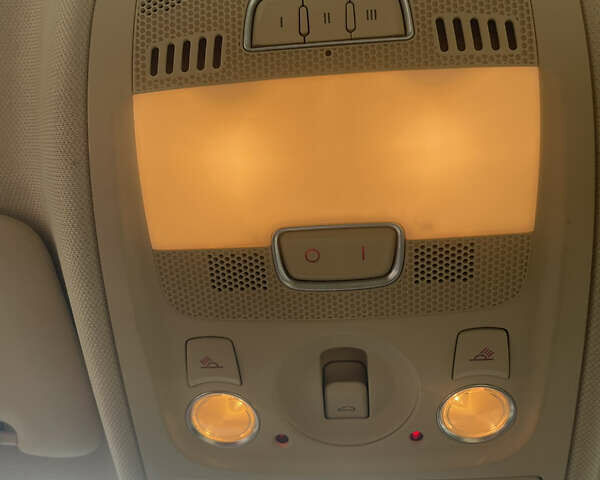 Білий Ауді A5, об'ємом двигуна 2 л та пробігом 101 тис. км за 14300 $, фото 14 на Automoto.ua