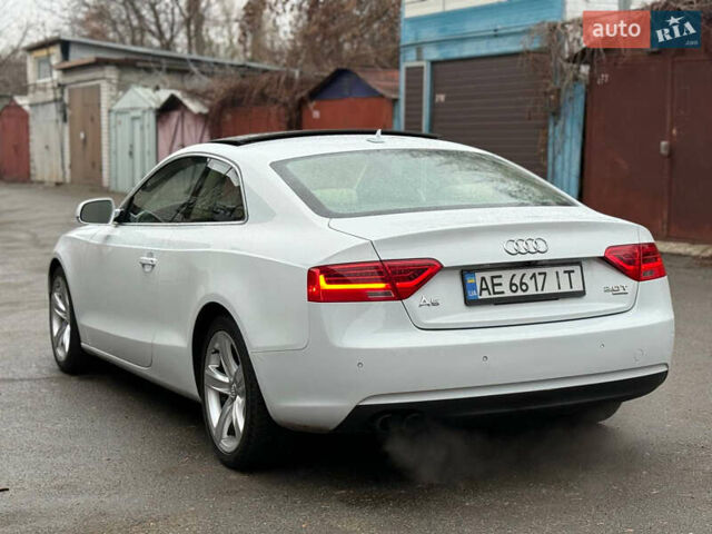 Білий Ауді A5, об'ємом двигуна 2 л та пробігом 259 тис. км за 10000 $, фото 5 на Automoto.ua
