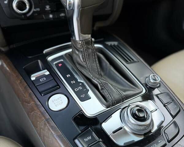 Белый Ауди А5, объемом двигателя 1.98 л и пробегом 111 тыс. км за 16000 $, фото 11 на Automoto.ua