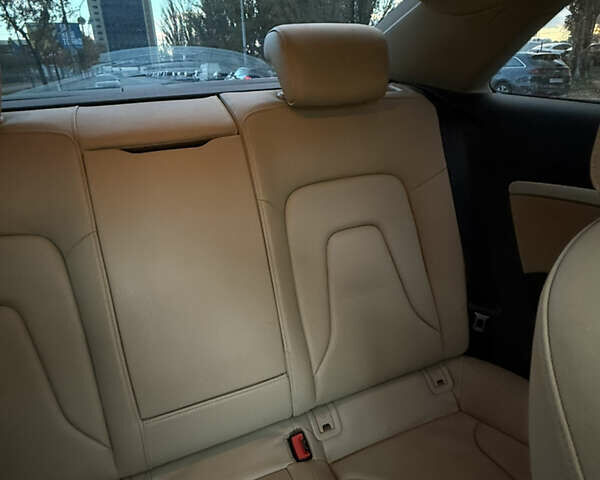 Ауди А5 2013 в Киеве на Automoto.ua Белый Ауди А5, объемом двигателя 1.98 л и пробегом 146 тыс. км за 13490 $, фото 20 на Automoto.ua