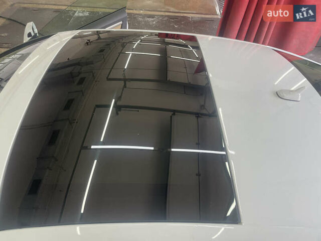 Білий Ауді A5, об'ємом двигуна 2 л та пробігом 101 тис. км за 14300 $, фото 27 на Automoto.ua