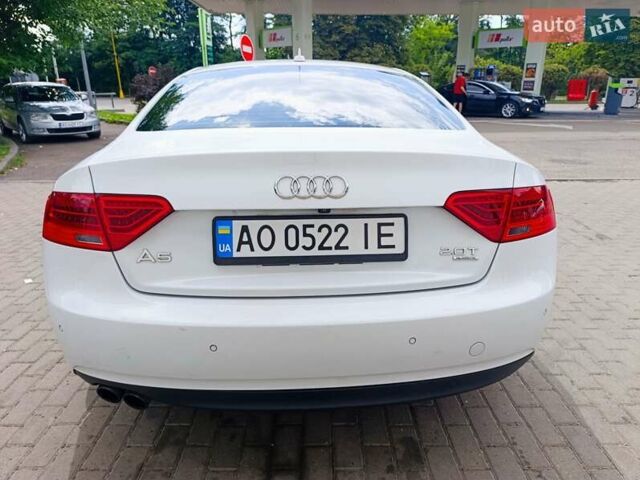 Белый Ауди А5, объемом двигателя 2 л и пробегом 149 тыс. км за 12200 $, фото 7 на Automoto.ua