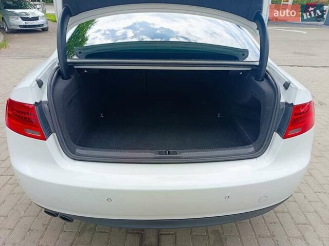 Белый Ауди А5, объемом двигателя 2 л и пробегом 149 тыс. км за 12200 $, фото 17 на Automoto.ua