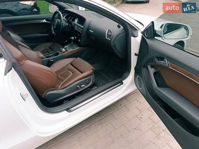 Белый Ауди А5, объемом двигателя 2 л и пробегом 149 тыс. км за 12200 $, фото 15 на Automoto.ua