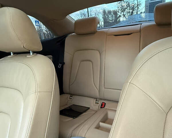 Ауди А5 2013 в Киеве на Automoto.ua Белый Ауди А5, объемом двигателя 1.98 л и пробегом 146 тыс. км за 13490 $, фото 19 на Automoto.ua