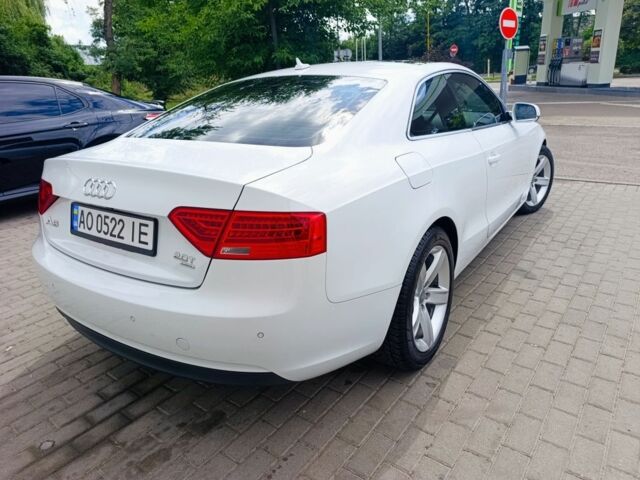 Белый Ауди А5, объемом двигателя 2 л и пробегом 151 тыс. км за 13300 $, фото 1 на Automoto.ua