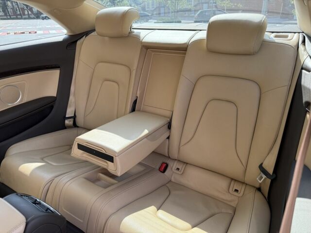 Белый Ауди А5, объемом двигателя 2 л и пробегом 198 тыс. км за 12900 $, фото 6 на Automoto.ua