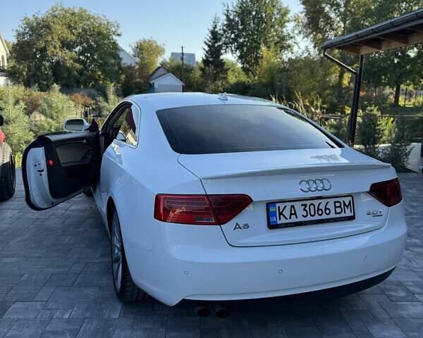 Белый Ауди А5, объемом двигателя 1.98 л и пробегом 111 тыс. км за 16000 $, фото 19 на Automoto.ua