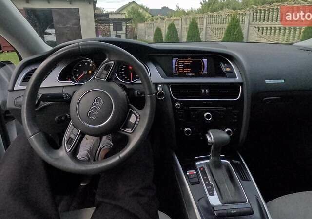 Белый Ауди А5, объемом двигателя 1.98 л и пробегом 223 тыс. км за 11700 $, фото 7 на Automoto.ua