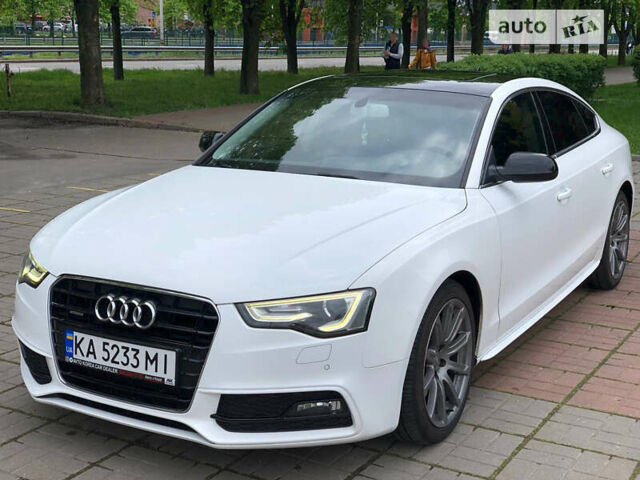 Білий Ауді A5, об'ємом двигуна 2 л та пробігом 170 тис. км за 16899 $, фото 4 на Automoto.ua