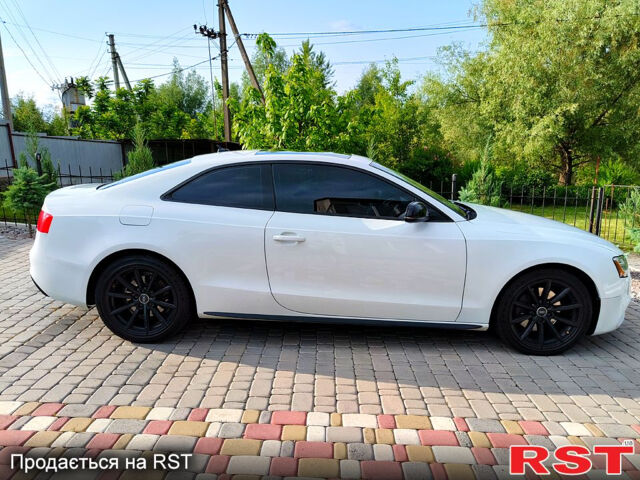 Белый Ауди А5, объемом двигателя 2 л и пробегом 210 тыс. км за 11500 $, фото 7 на Automoto.ua