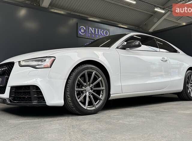 Белый Ауди А5, объемом двигателя 2 л и пробегом 186 тыс. км за 14400 $, фото 6 на Automoto.ua