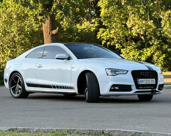 Білий Ауді A5, об'ємом двигуна 2 л та пробігом 63 тис. км за 18499 $, фото 13 на Automoto.ua