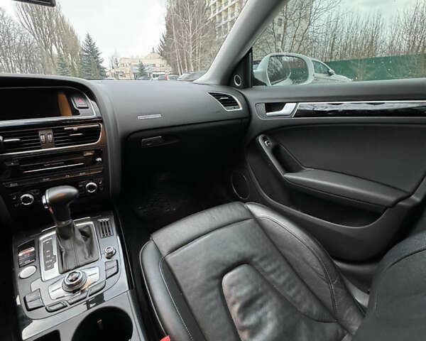 Белый Ауди А5, объемом двигателя 2 л и пробегом 144 тыс. км за 19499 $, фото 78 на Automoto.ua
