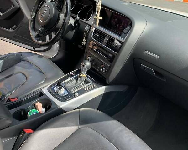 Белый Ауди А5, объемом двигателя 1.98 л и пробегом 148 тыс. км за 12200 $, фото 6 на Automoto.ua