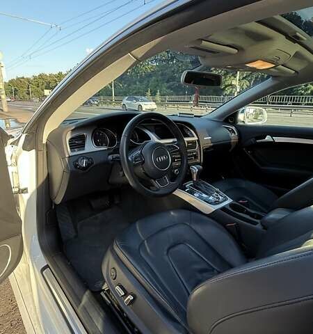 Белый Ауди А5, объемом двигателя 1.98 л и пробегом 162 тыс. км за 13800 $, фото 32 на Automoto.ua