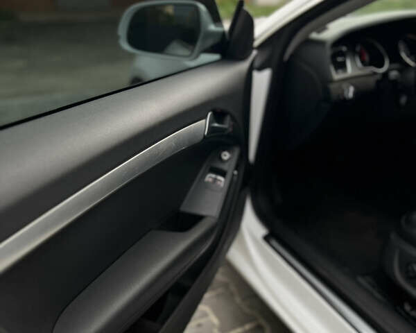 Белый Ауди А5, объемом двигателя 2 л и пробегом 103 тыс. км за 13600 $, фото 9 на Automoto.ua