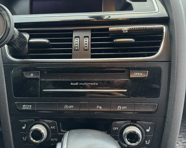 Белый Ауди А5, объемом двигателя 2 л и пробегом 144 тыс. км за 19499 $, фото 57 на Automoto.ua