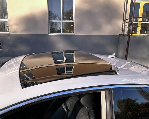 Білий Ауді A5, об'ємом двигуна 2 л та пробігом 112 тис. км за 14000 $, фото 16 на Automoto.ua