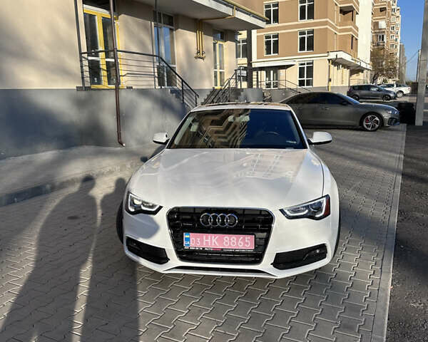 Білий Ауді A5, об'ємом двигуна 2 л та пробігом 112 тис. км за 14000 $, фото 1 на Automoto.ua
