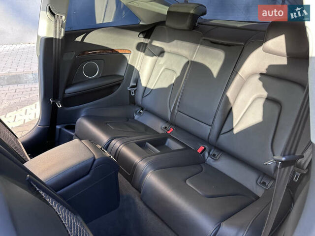 Білий Ауді A5, об'ємом двигуна 2 л та пробігом 112 тис. км за 14000 $, фото 14 на Automoto.ua
