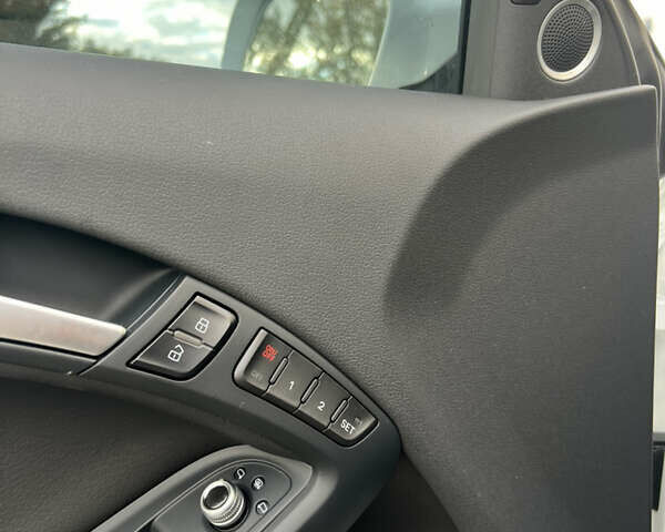 Білий Ауді A5, об'ємом двигуна 2 л та пробігом 108 тис. км за 9200 $, фото 16 на Automoto.ua