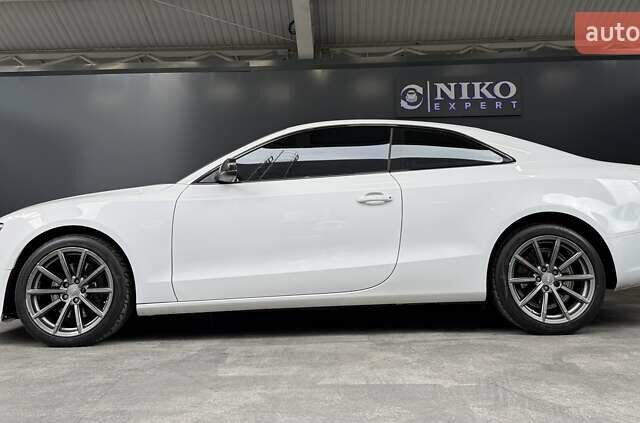 Белый Ауди А5, объемом двигателя 2 л и пробегом 186 тыс. км за 14400 $, фото 7 на Automoto.ua