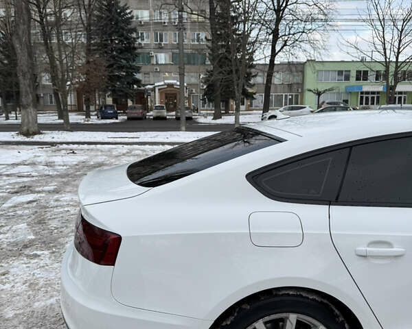Белый Ауди А5, объемом двигателя 2 л и пробегом 144 тыс. км за 19499 $, фото 93 на Automoto.ua