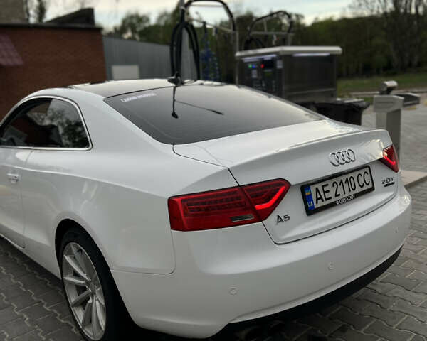 Белый Ауди А5, объемом двигателя 2 л и пробегом 103 тыс. км за 13600 $, фото 13 на Automoto.ua