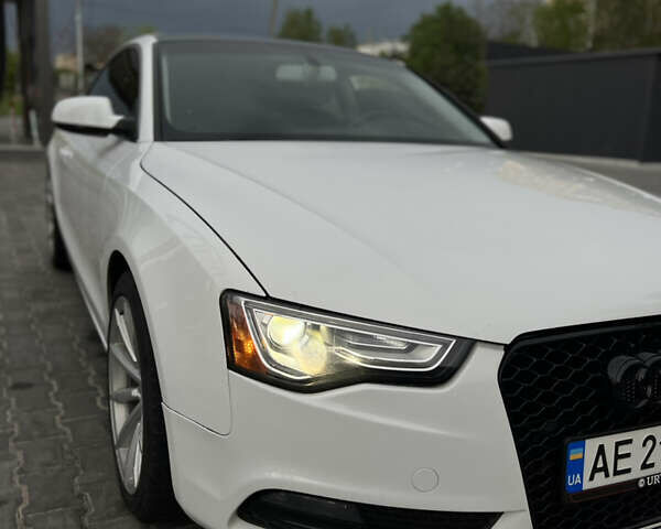 Белый Ауди А5, объемом двигателя 2 л и пробегом 103 тыс. км за 13600 $, фото 8 на Automoto.ua