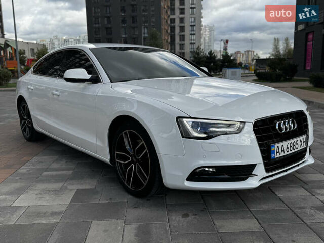 Белый Ауди А5, объемом двигателя 1.8 л и пробегом 127 тыс. км за 15800 $, фото 4 на Automoto.ua